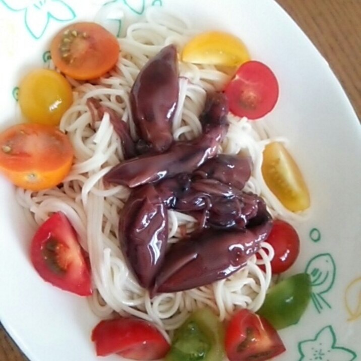 ホタルイカの沖漬けとトマトの素麺